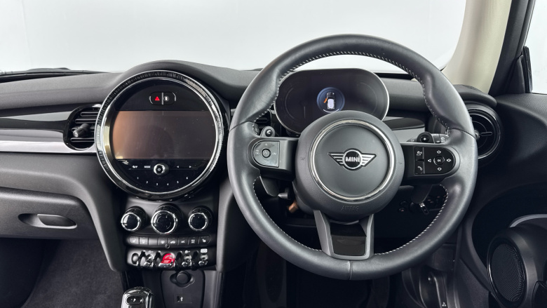 MINI Hatchback 2.0 Cooper S Classic 3dr Auto Petrol Hatchback